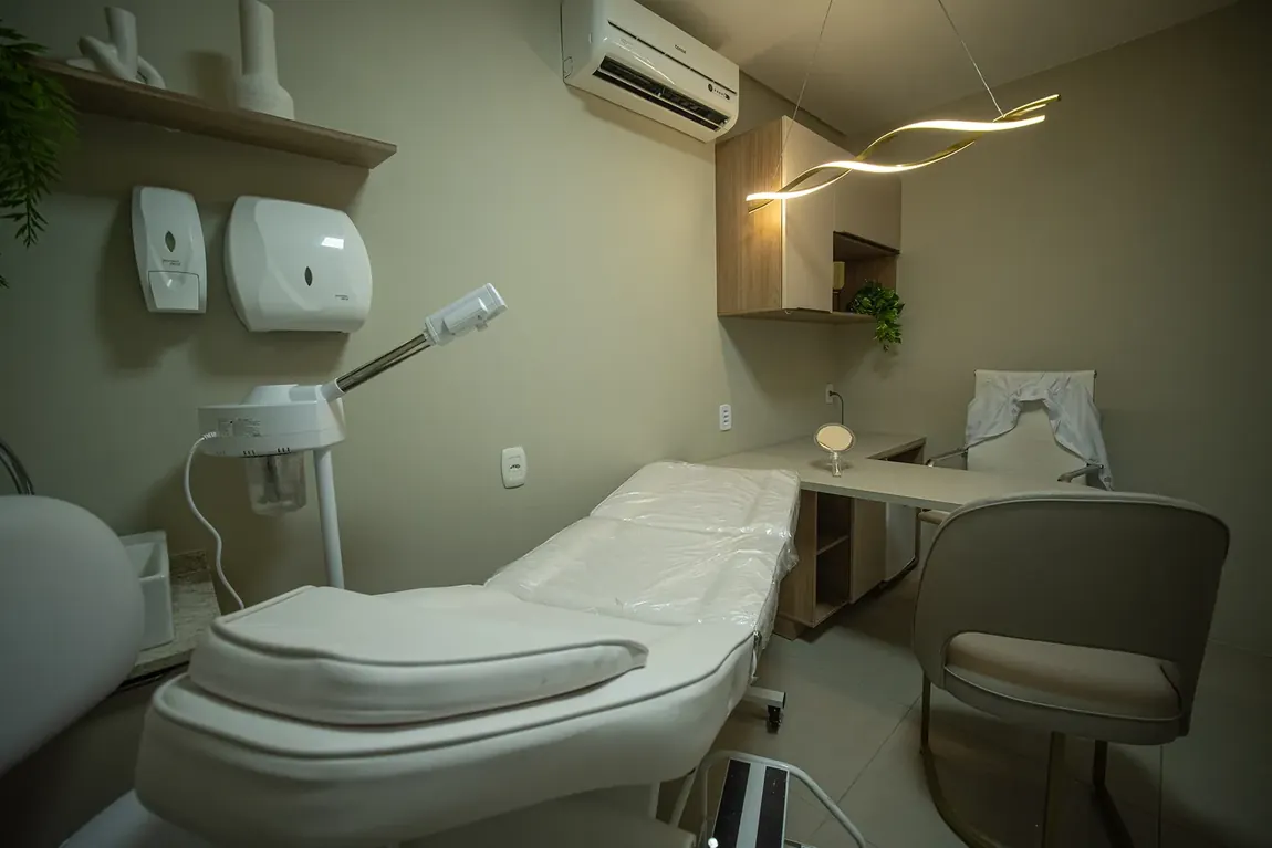 Sala de estética da Linea Clinic